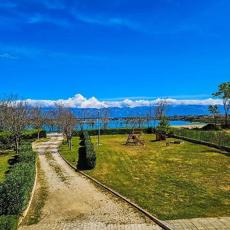 Aenona Sea View Apartments Nin Bagian luar foto